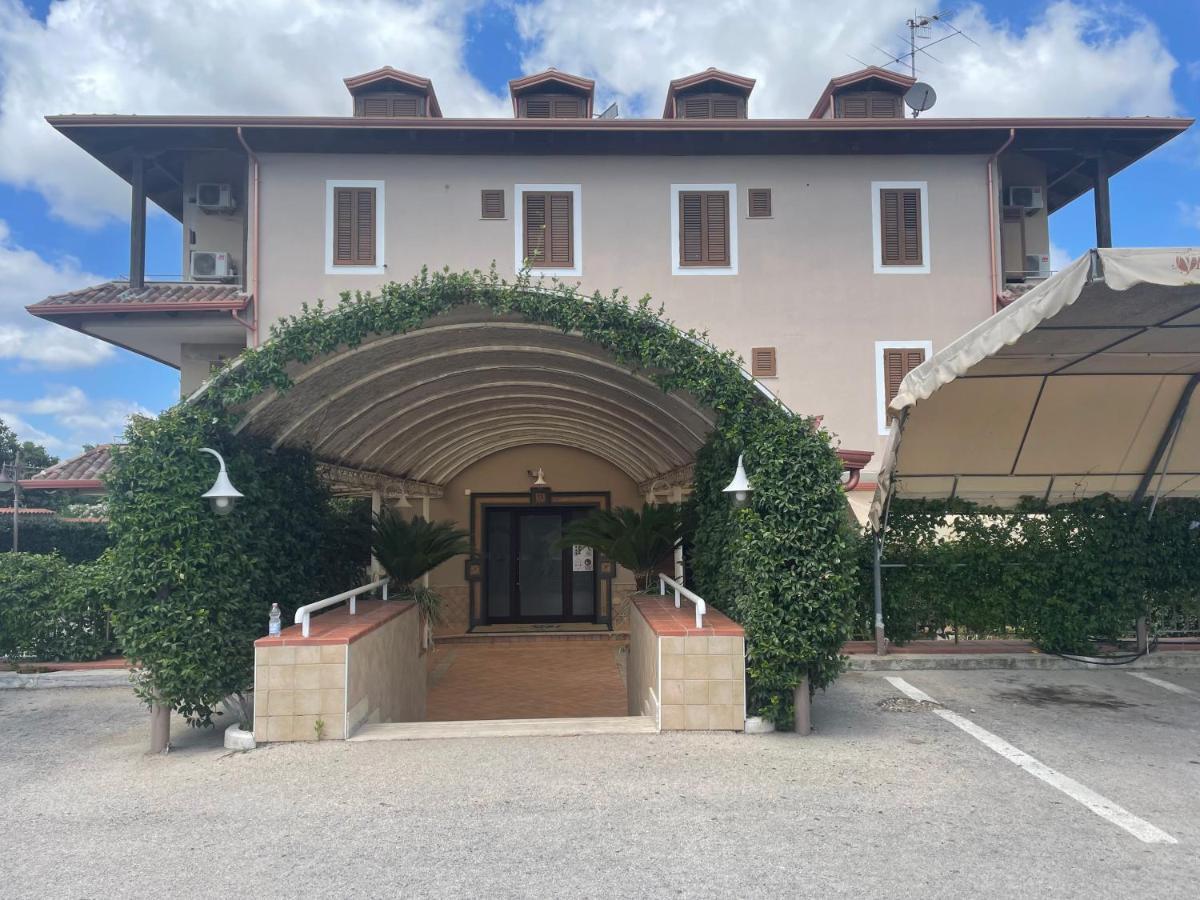 Ninfa Hotel Qualiano Dış mekan fotoğraf